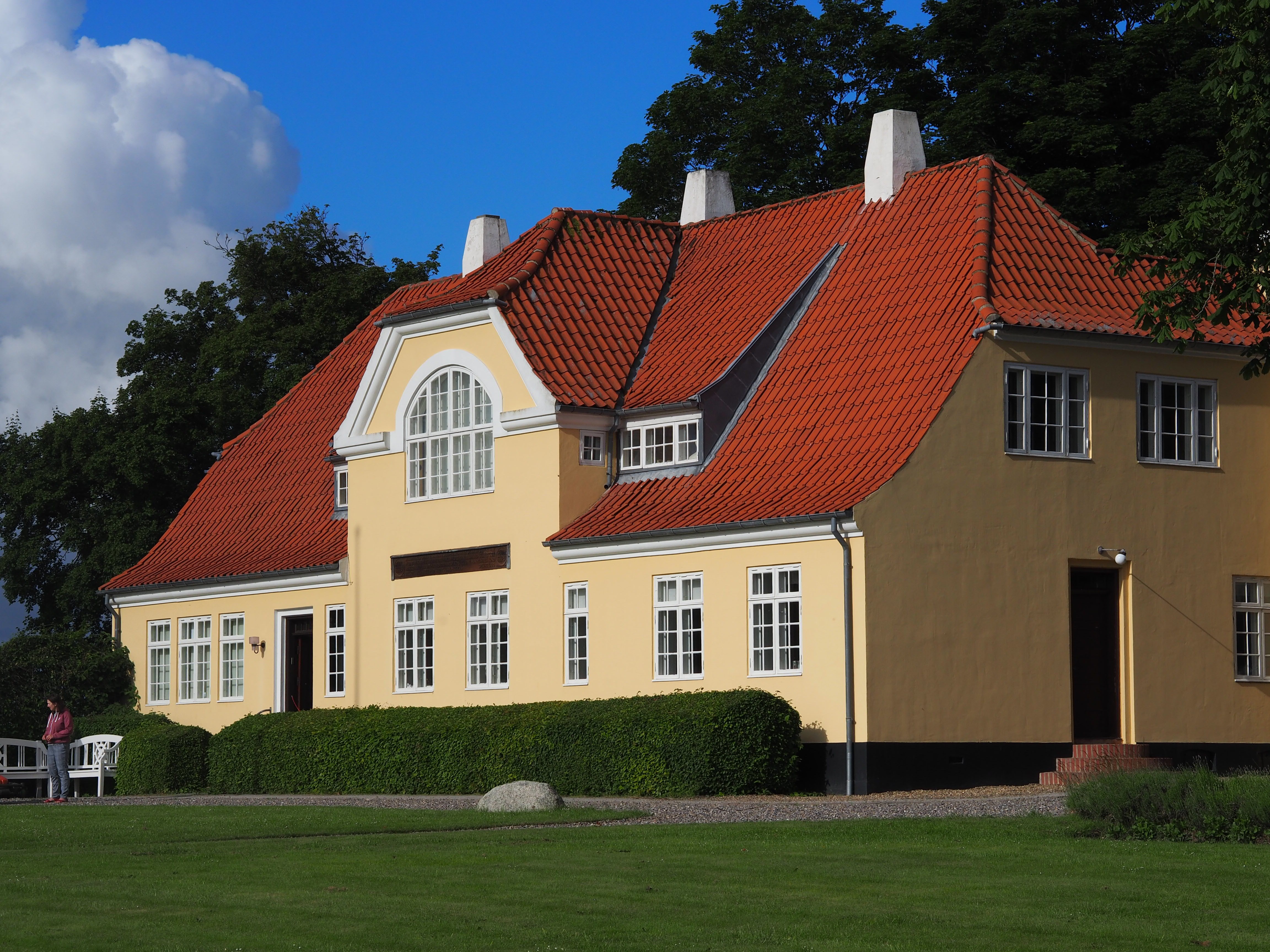 Stuehuset på Jeppe Aakjærs kunstnerhjem ’Jenle’ står på tærsklen til en omfattende renovering. Foto: Michelle Skov